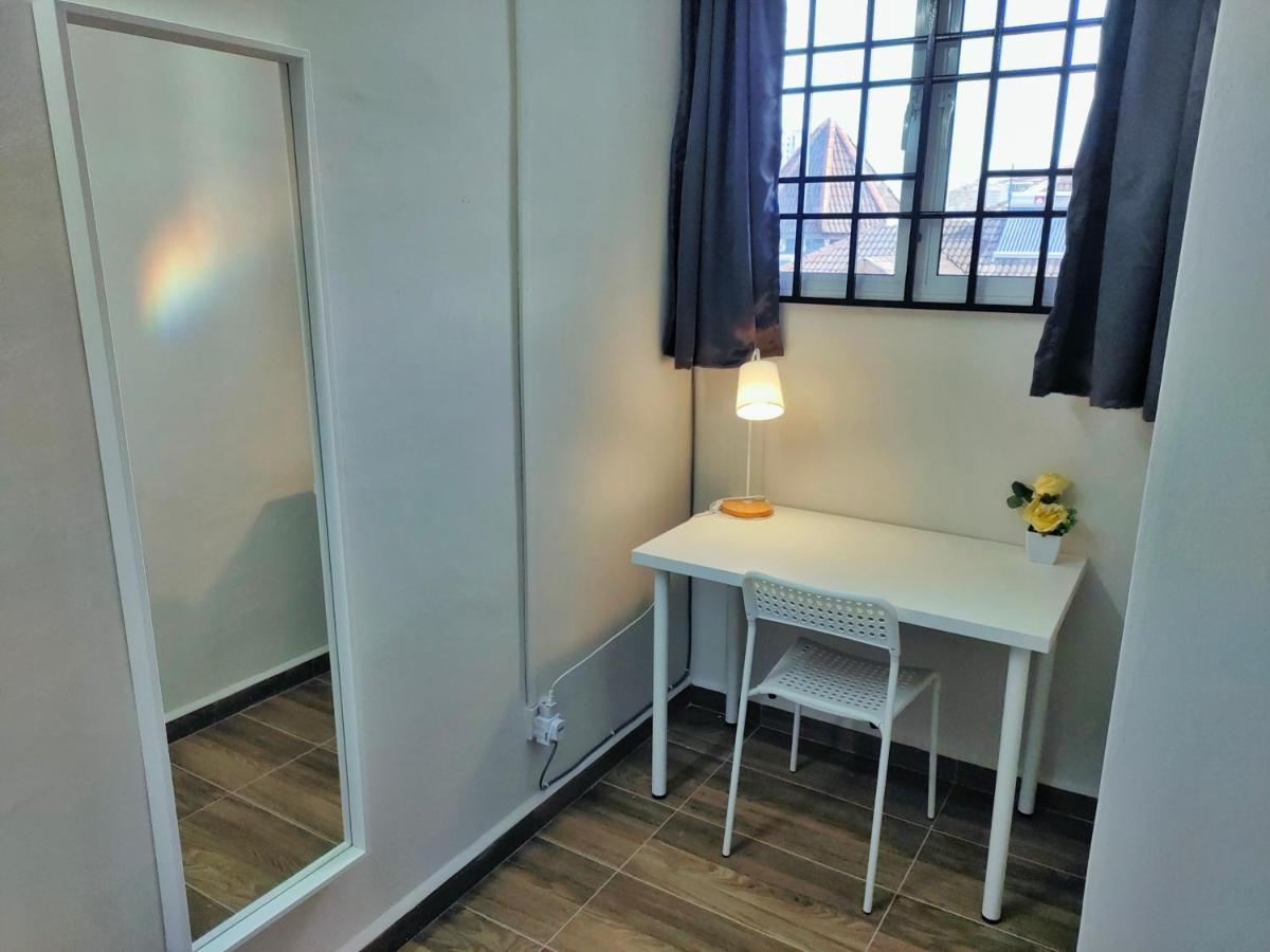 Semi-Detached, Up To 21 Pax, 4 Bedrooms, 3 Bathrooms, 4 Car Parks By Star Home Bayan Lepas Zewnętrze zdjęcie